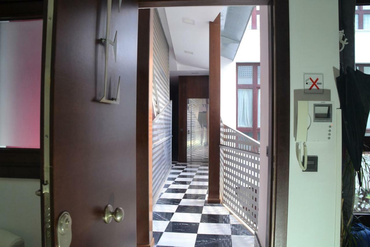 Carreteria Pool Apartamentosmalagamanagement エクステリア 写真